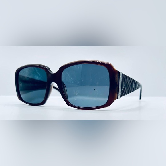 Burberry B4011 Brown Oval Sunglasses Frames Only - Picture 2 of 8